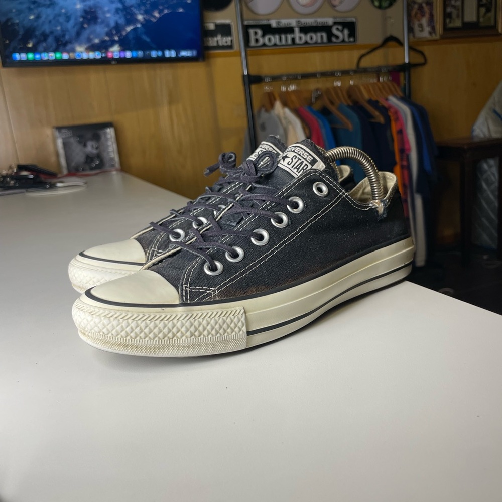 Converse Black Low Top Chuck Taylor Sneakers